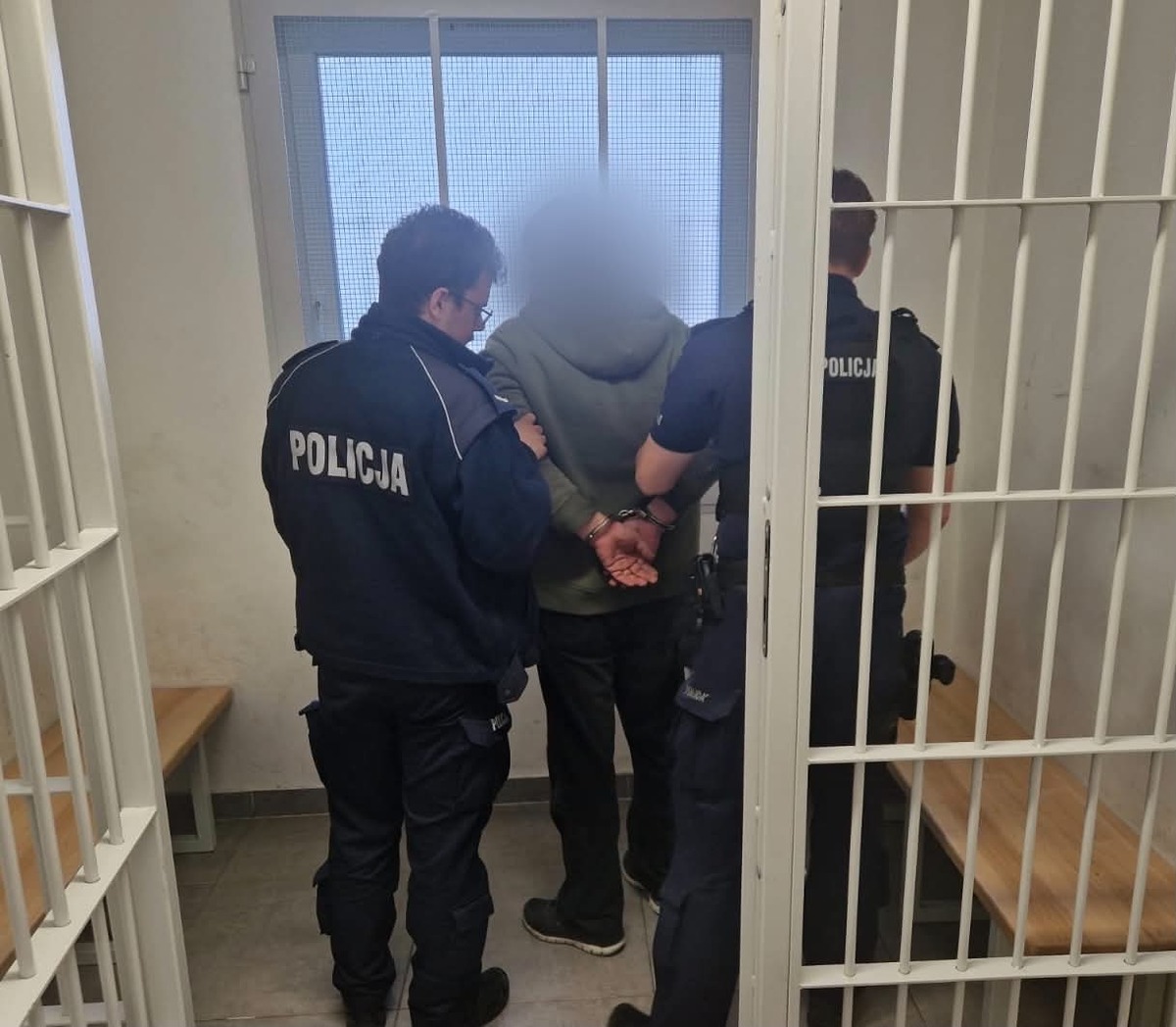 Mieszkaniec Gostynia trafił do zakładu karnego za blokowanie numeru 112